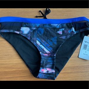 Roxy bikini swim bottoms, chlorine & sunscreen resistant